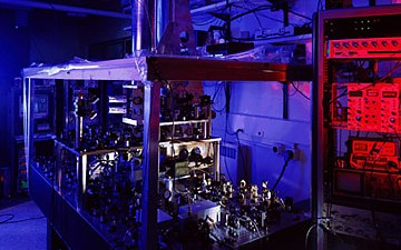 360_atomic_clock_1231